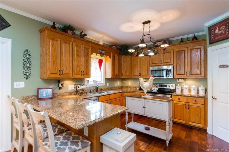 500 Aspen Ln, Indian Trail, NC 28079