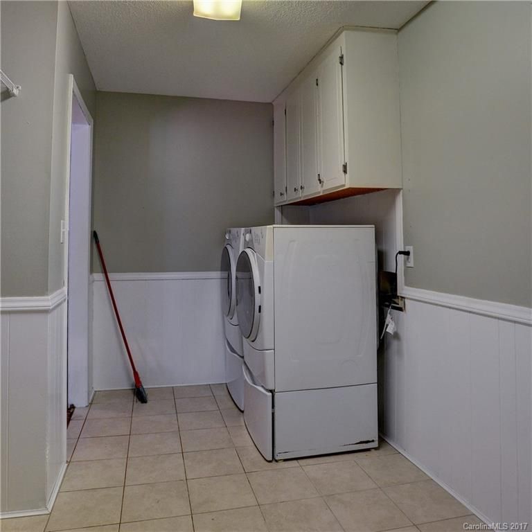 1005 Oklahoma St, Kannapolis, NC 28083