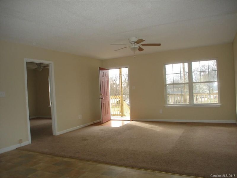 801 Victoria Ave, Kannapolis, NC 28081