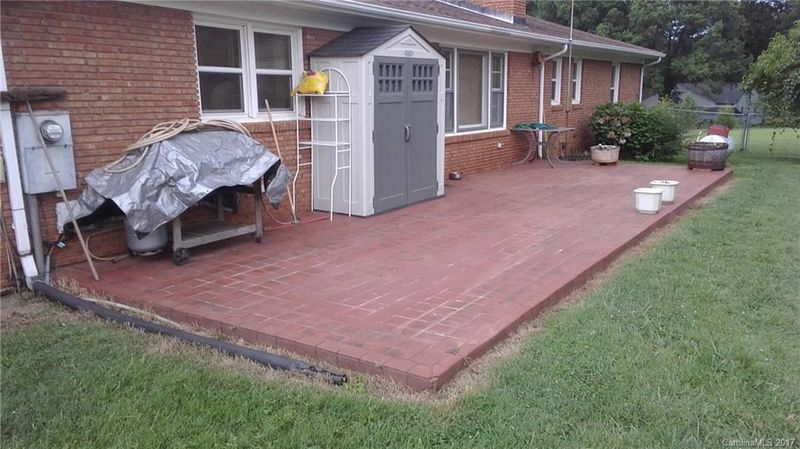 2664 Startown Rd, Lincolnton, NC 28092
