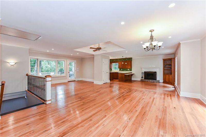 9543 Surface Hill Rd, Mint Hill, NC 28227