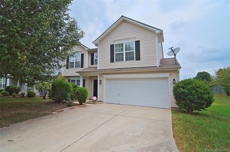 5741 Shining Oak Ln, Charlotte, NC 28269