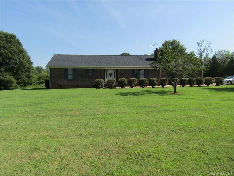 2232 Highway 182 Hw, Lincolnton, NC 28092