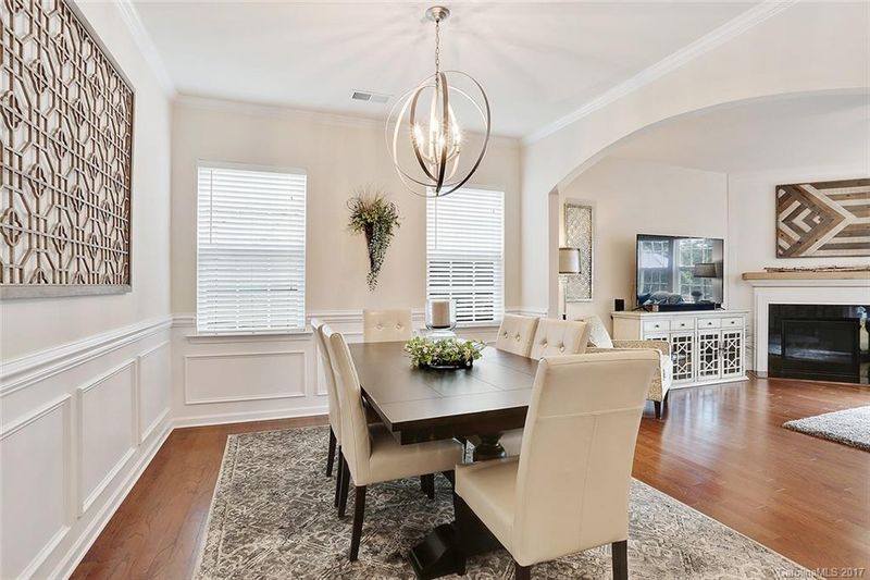 152 Cherry Bark Dr, Mooresville, NC 28117