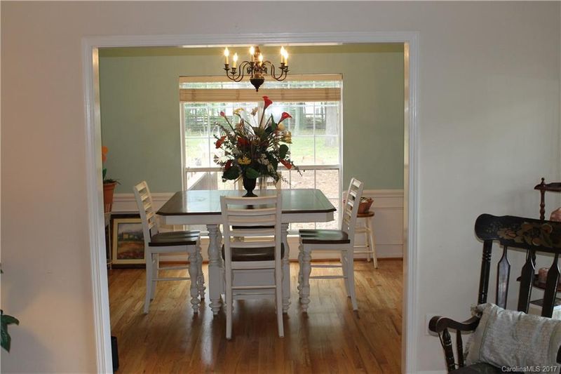 9000 Magnolia Estates Dr, Cornelius, NC 28031