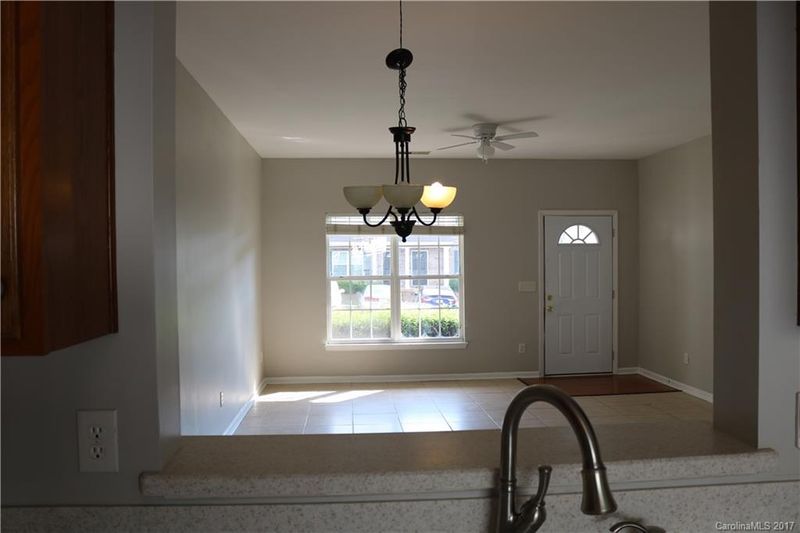 10456 Stokeshill Ct #68, Pineville, NC 28134