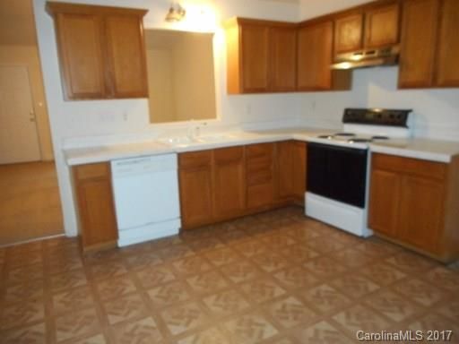 2430 Elmin St, Charlotte, NC 28208
