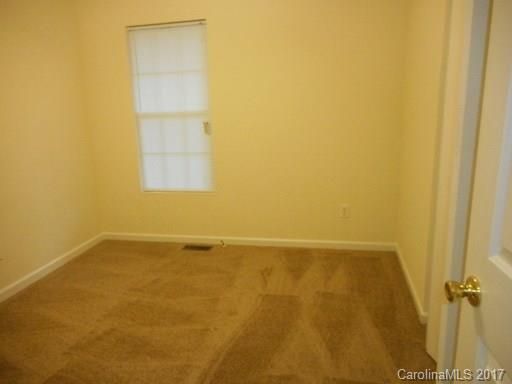 2430 Elmin St, Charlotte, NC 28208
