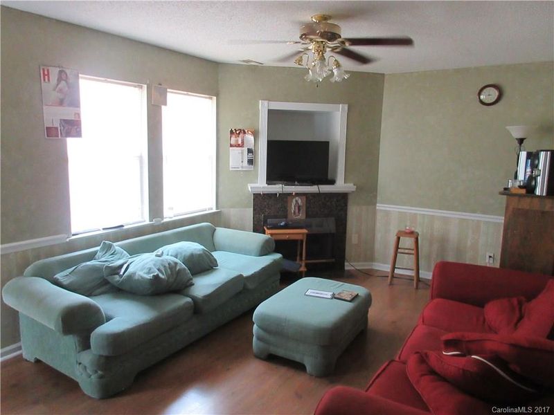 1717 Virginia St, Monroe, NC 28110