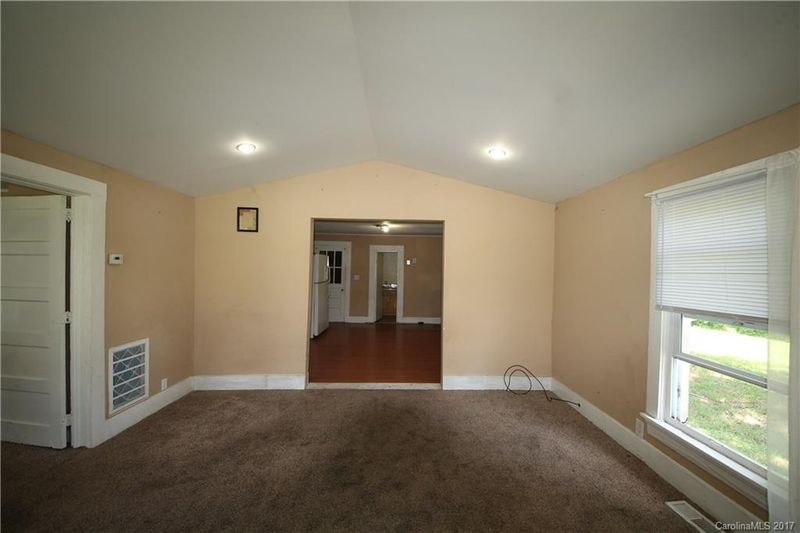 6903 S Mint St, Charlotte, NC 28214