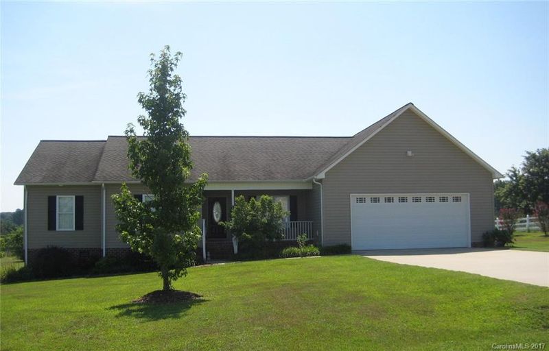 5025 Deer Run Dr #6, Crouse, NC 28033