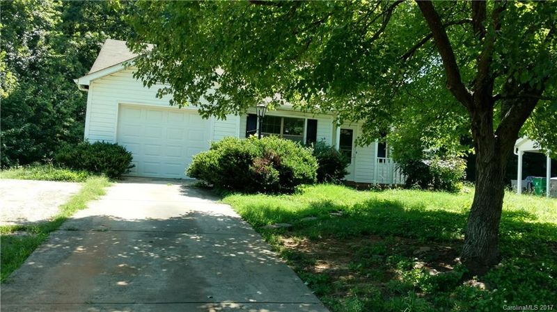 3318 Stephens Farm Ln, Charlotte, NC 28269