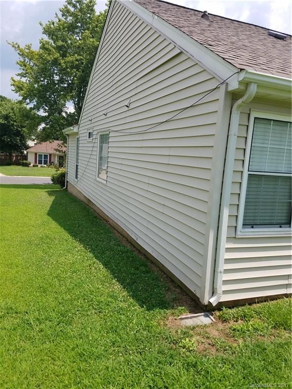 2403 Olde Whitehall Rd, Charlotte, NC 28273