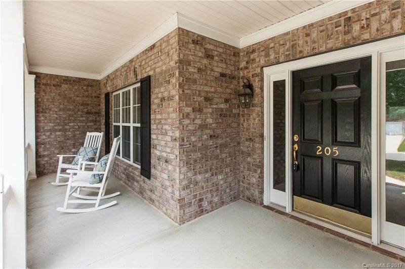205 Blackheath Ct, Waxhaw, NC 28173