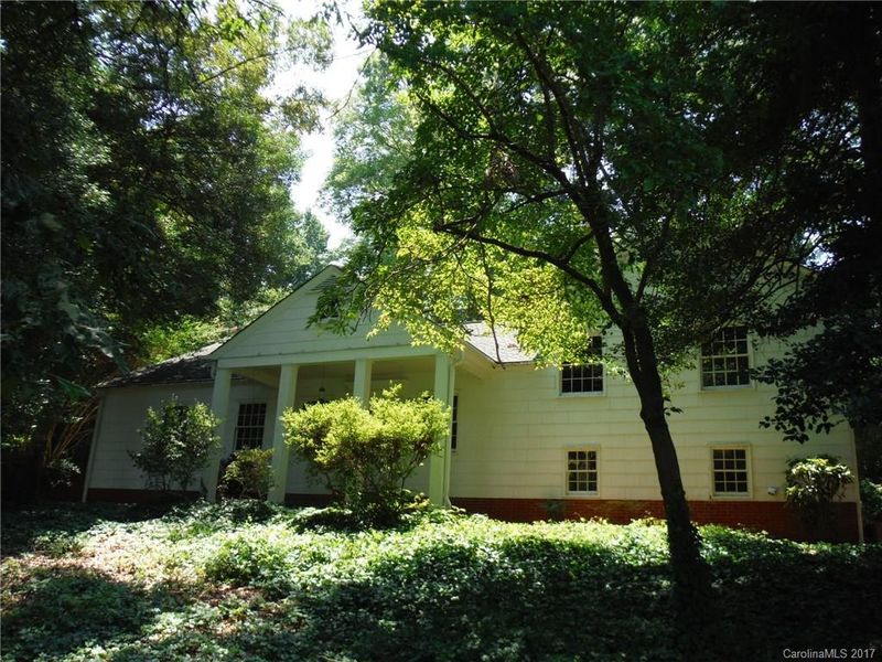 1800 S Point Rd, Belmont, NC 28012