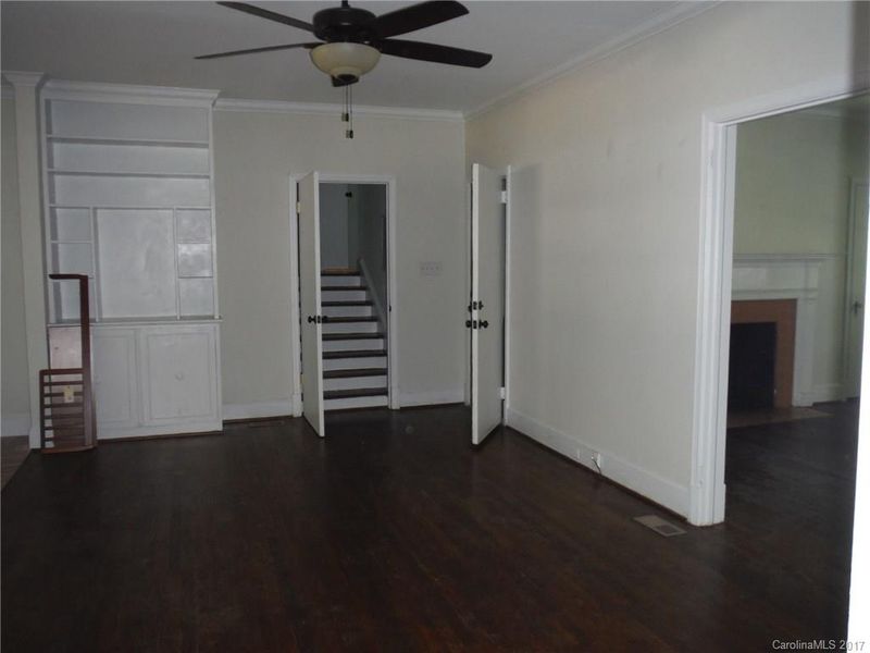 1800 S Point Rd, Belmont, NC 28012