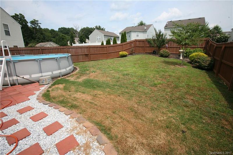 1543 Matthew Allen Cir, Kannapolis, NC 28081