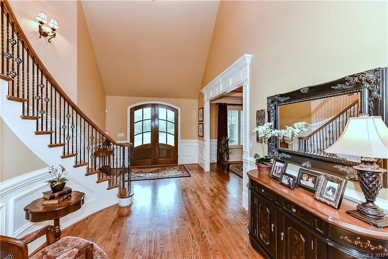 9511 Blackgold Cir, Waxhaw, NC 28173