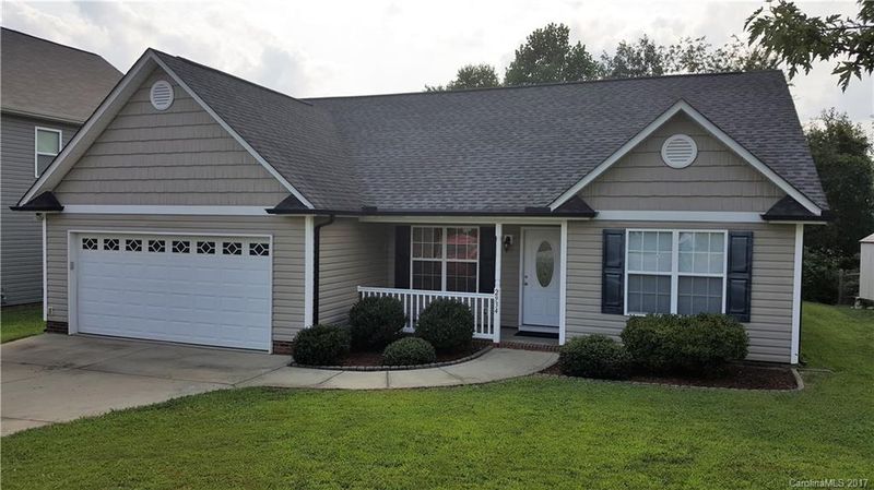 2934 Deep Cove Dr NW, Concord, NC 28027