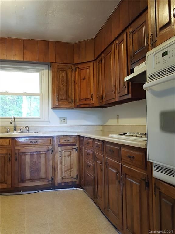 115 W Jefferson St, York, SC 29745