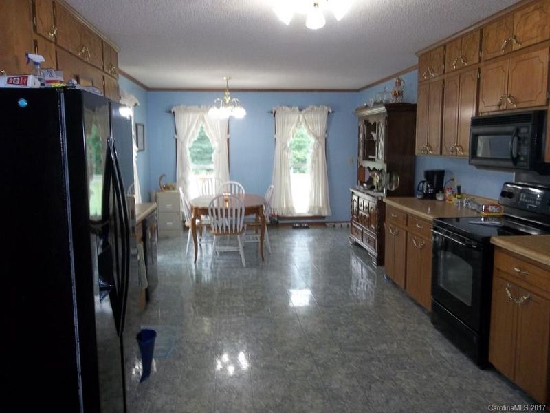 3119 Hipp Rd, Iron Station, NC 28080