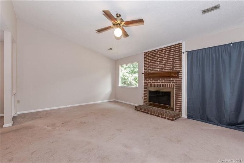 4306 Hazlitt Ct, Charlotte, NC 28269