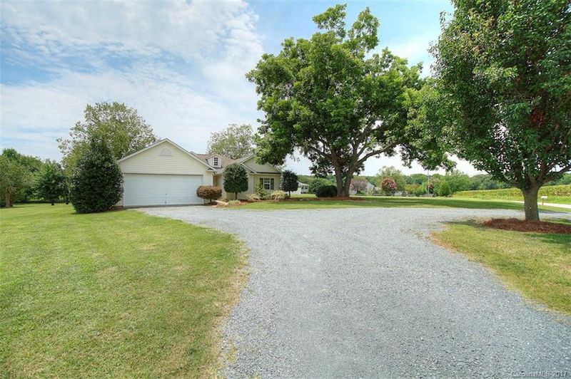 6114 Olive Branch Rd, Wingate, NC 28174