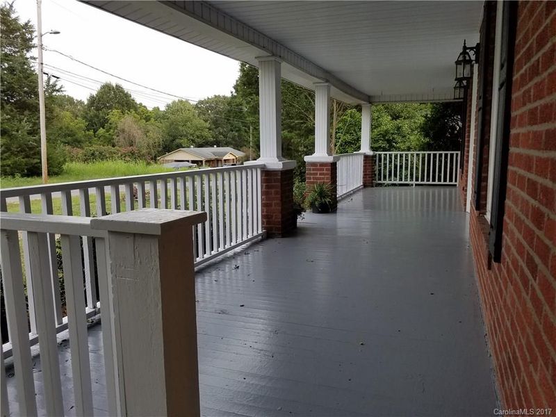 315 W 13th St, Kannapolis, NC 28081
