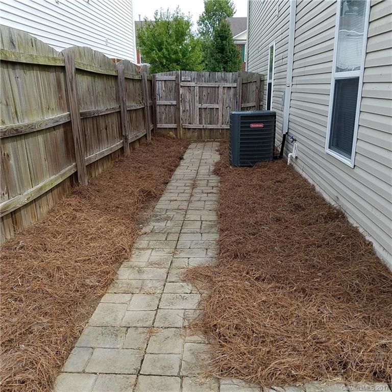 5508 Hammermill Dr, Harrisburg, NC 28075