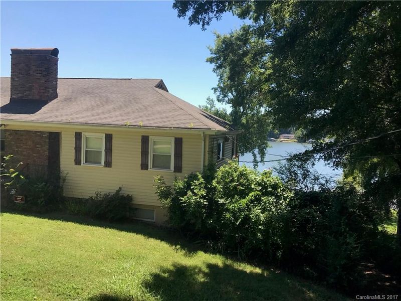 6309 Amos Smith Rd, Charlotte, NC 28214