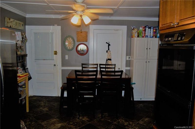 800 Walker St, Kannapolis, NC 28081