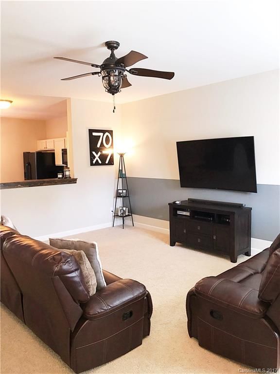 5116 Meanna Dr, Clover, SC 29710