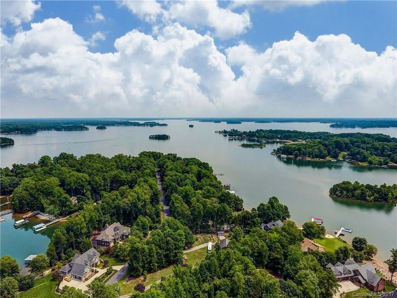 8203 Landing Ct #3, Denver, NC 28037