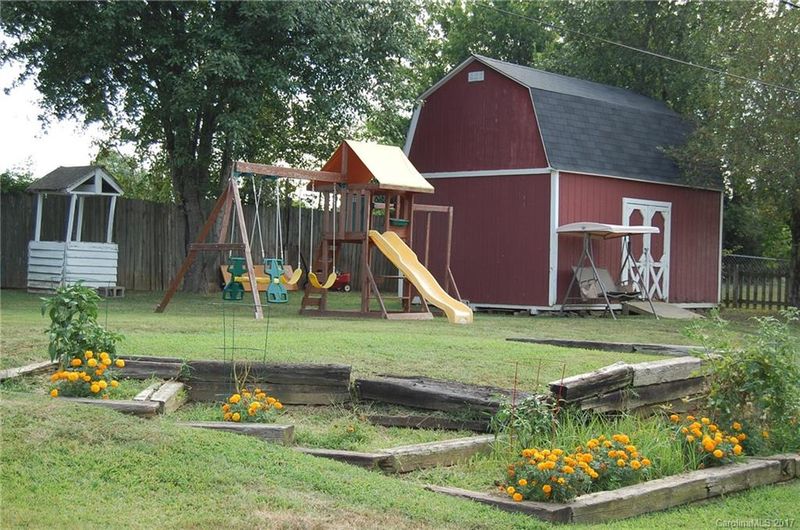 3670 E Cold Springs Rd, Concord, NC 28025
