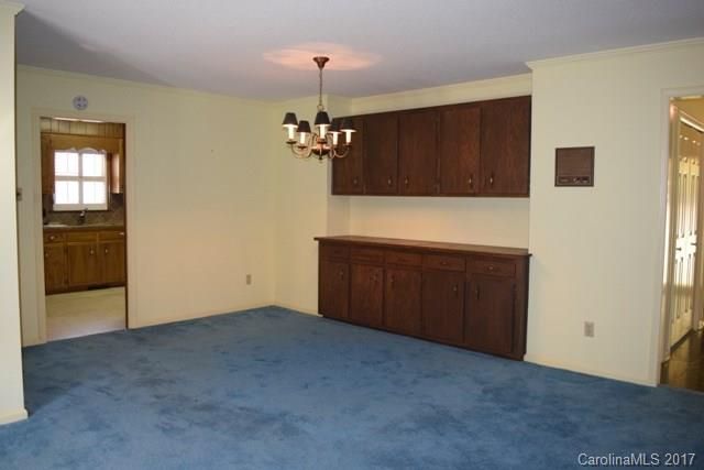 636 Stratford Ln, Rock Hill, SC 29732