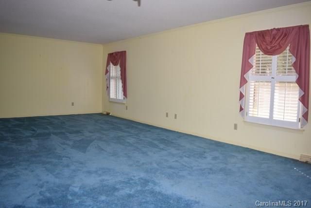 636 Stratford Ln, Rock Hill, SC 29732