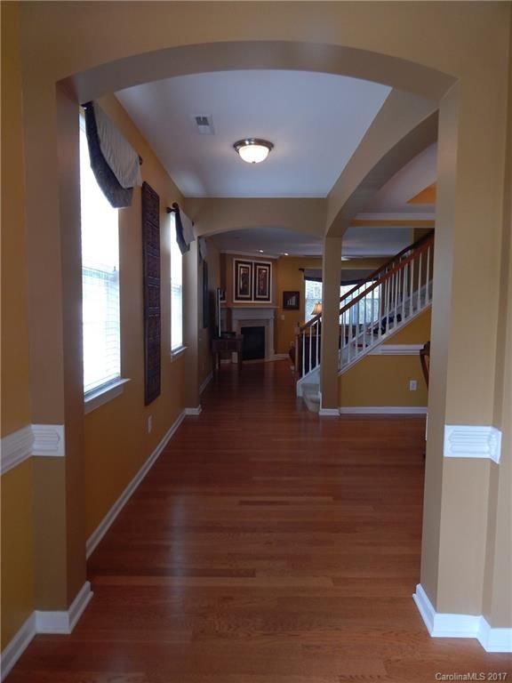 5916 Cactus Valley Rd, Charlotte, NC 28277