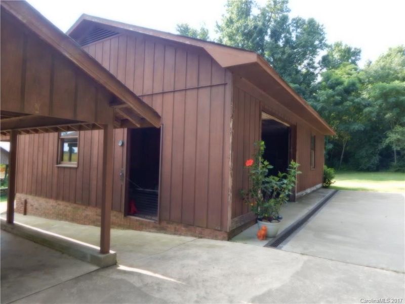 8022 Carriker Williams Rd, Monroe, NC 28001