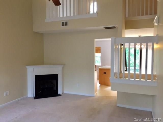 8182 Rudolph Rd, Charlotte, NC 28216