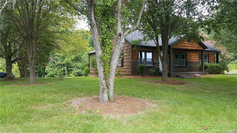 318 Turner Rd, Gastonia, NC 28056