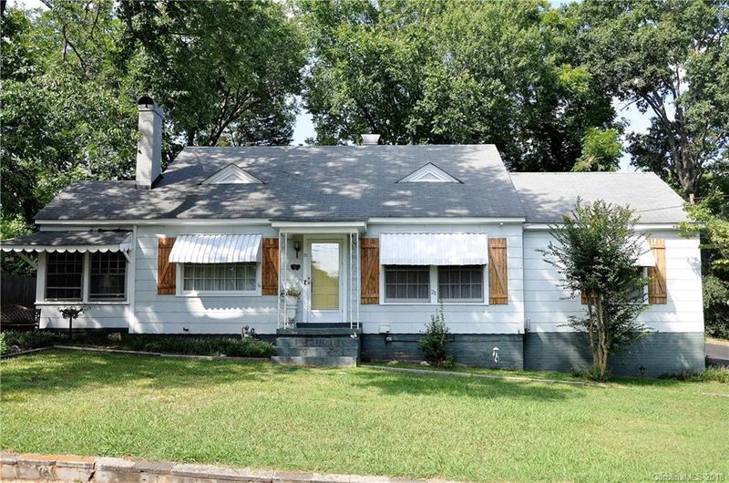 21 Woodsdale Pl, Concord, NC 28025