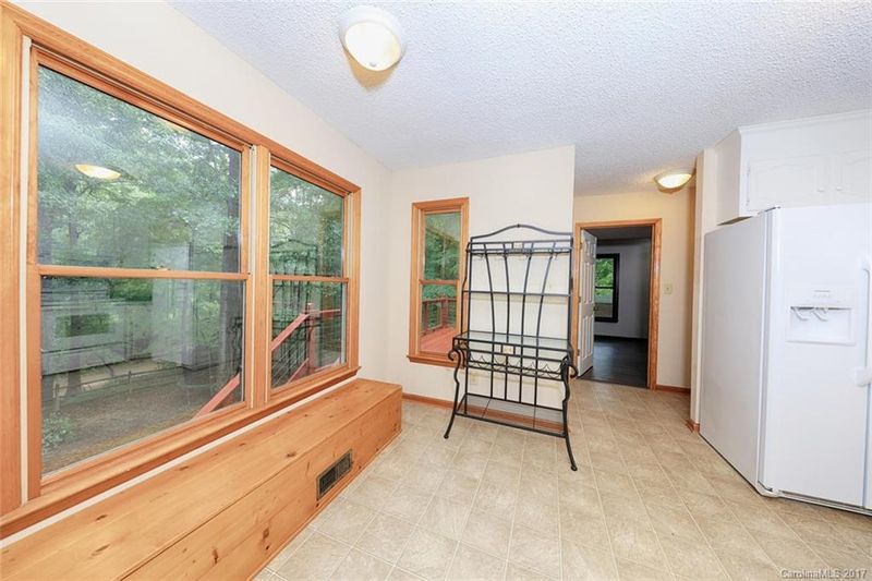 188 Antelope Dr, Mount Holly, NC 28120