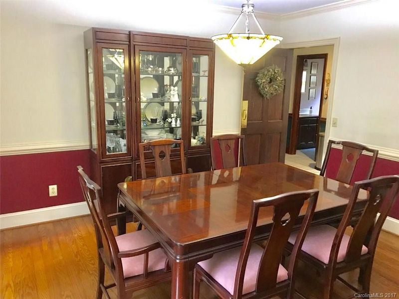 1430 Chadmore Ln NW, Concord, NC 28027