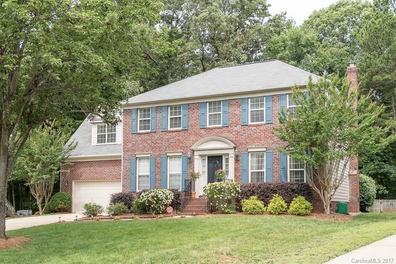 2922 Redfield Dr, Charlotte, NC 28270