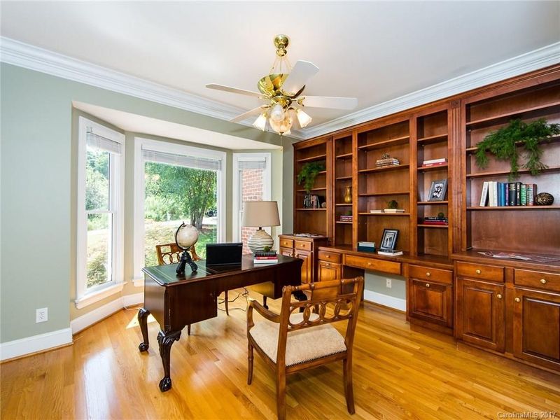 2732 Grayfox Ln, Matthews, NC 28105