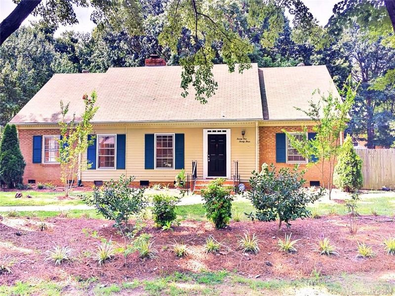 2123 Knickerbocker Dr, Charlotte, NC 28212