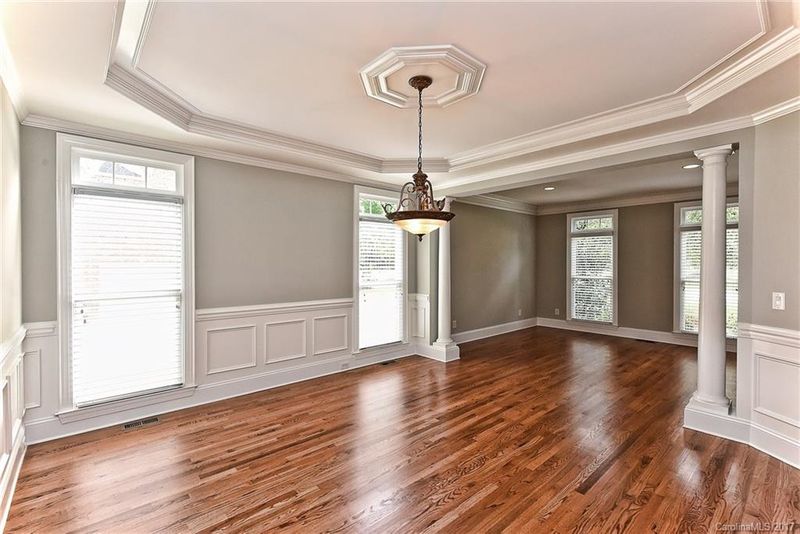 1011 Ainsdale Dr, Matthews, NC 28104