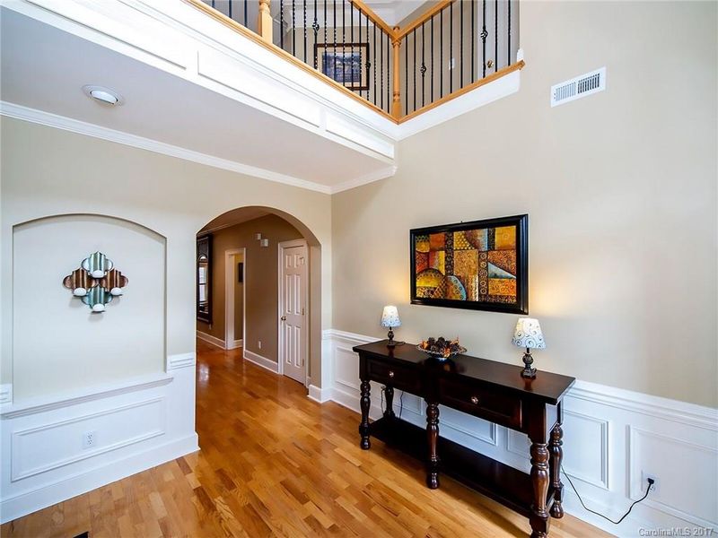 3134 Ethereal Ln, Charlotte, NC 28226