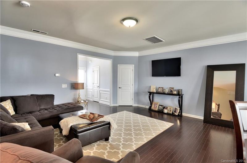 2433 Diplomat Ln #., Charlotte, NC 28210