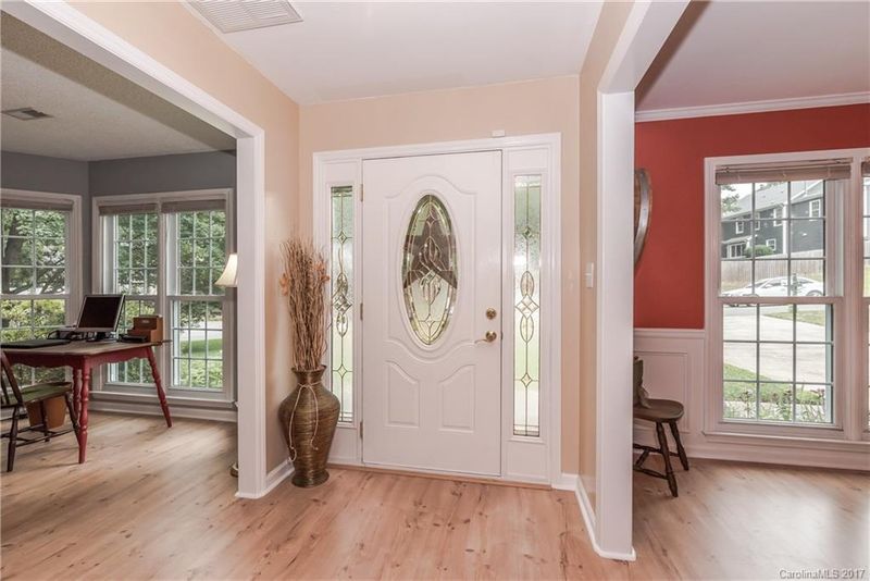 6611 Barry Whitaker Pl, Mint Hill, NC 28227